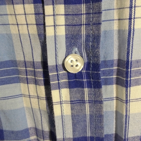 Men's Large Two Toned Blue Plaid Longsleeve Shirt. - Picture 2 of 7